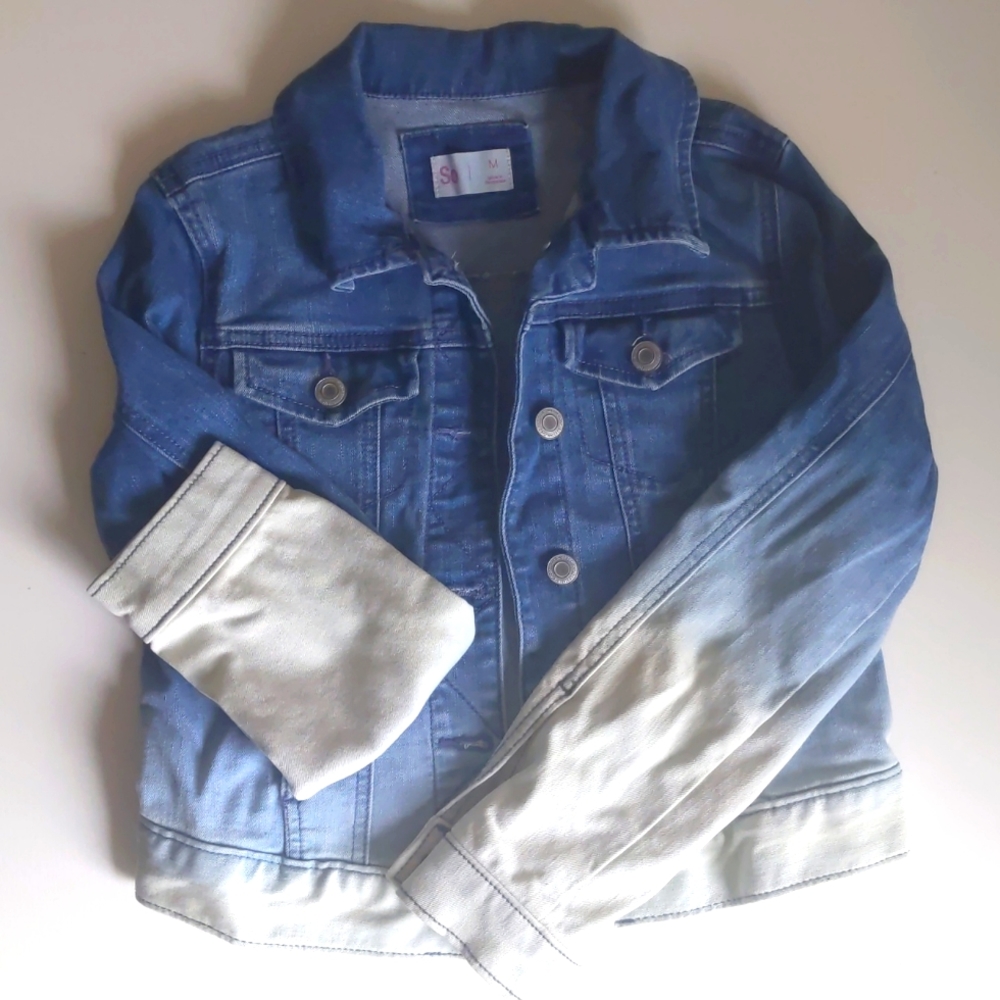 Two tone jean jacket
